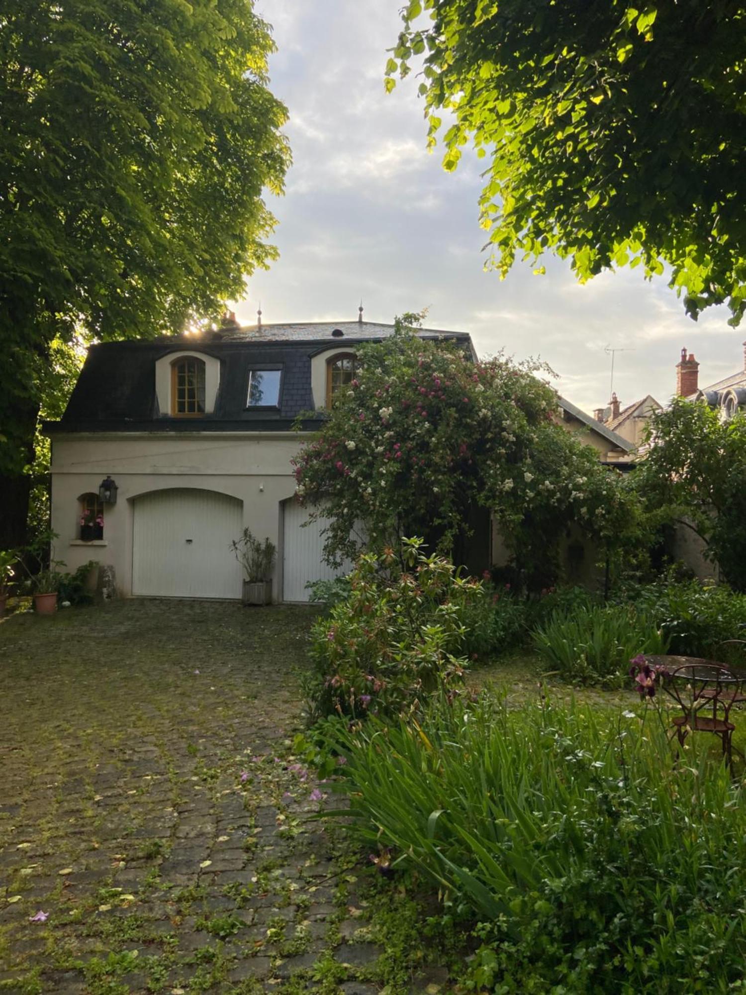 Le Val Clos, Appartement Dans Une Maison De Maitre 19E Tanlay Kültér fotó